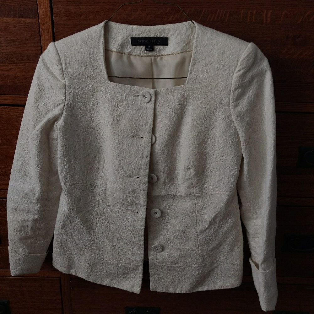 Anne Klein Ivory Skirt Suit